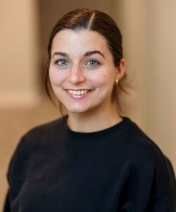 Meet dental hygienist Emilie